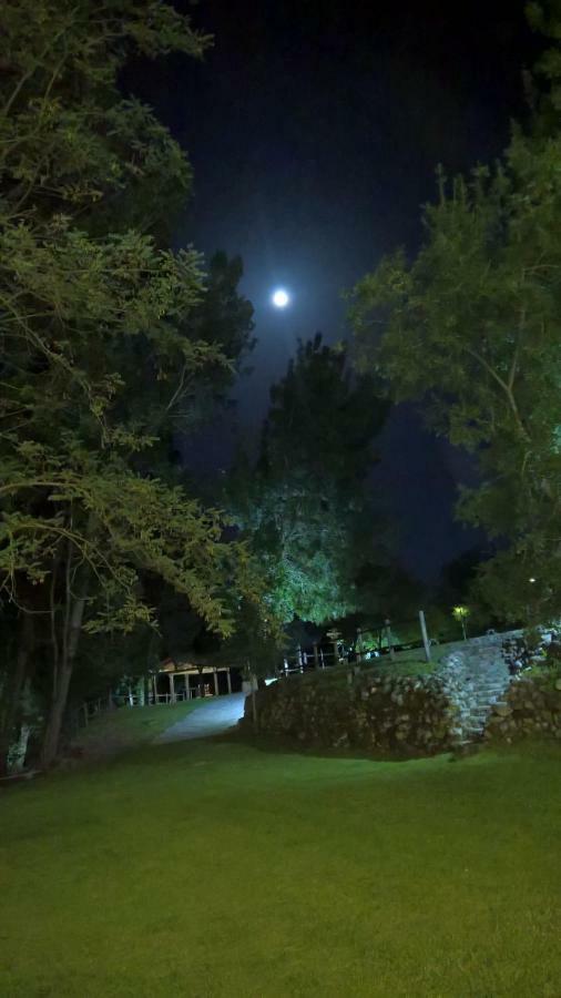 Esencia De Gredos Guest House Ramacastanas Eksteriør bilde