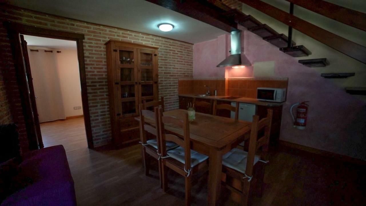 Esencia De Gredos Guest House Ramacastanas Eksteriør bilde
